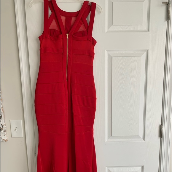 Red Bodycon Dress - Picture 4 of 7